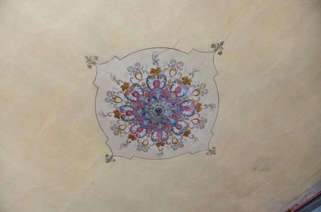 Traviata Appartamento Storico - Palazzo Tolomei Florens Exteriör bild